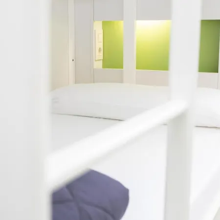 Sant Jordi Gracia Hostel Barcelona
