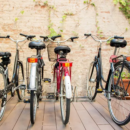 Sant Jordi Gracia Hostel *