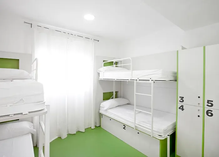 Sant Jordi Gracia Hostel *