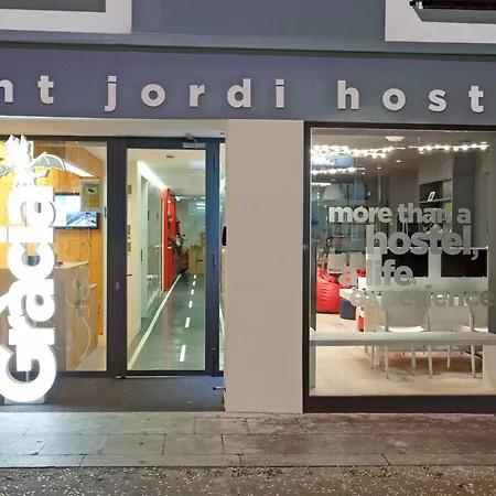 Sant Jordi Gracia Hostal Barcelona