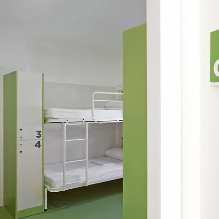 Hostal Sant Jordi Gracia *